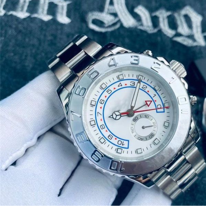 Men's designer watches automatic gold mechanical watch size 44mm rotating ceramic ring automatic winding movement 914L fine steel watchband
Men's designer watches automatic gold mechanical watch size 44mm rotating ceramic ring automatic winding movement 914L fine steel watchband
