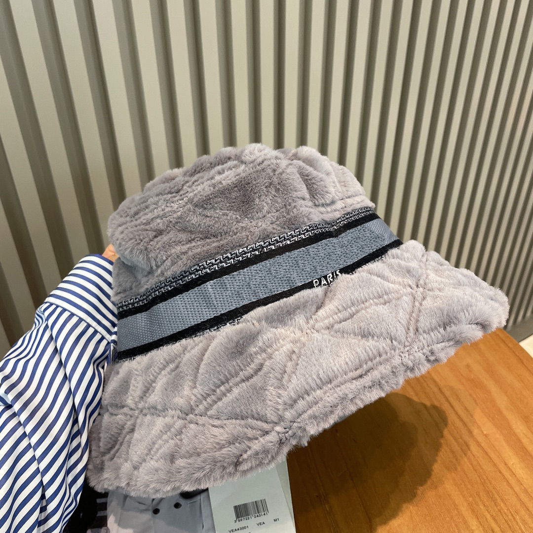 Designer Hats Fishermans Hat Womens Winter Caps Ladies Trend All Match Sun Cap Mens Sunscreen Face Mask Caps Mans Basin Hats D22101401JX, Black
Designer Hats Fishermans Hat Womens Winter Caps Ladies Trend All Match Sun Cap Mens Sunscreen Face Mask Caps Mans Basin Hats D22101401JX, Black