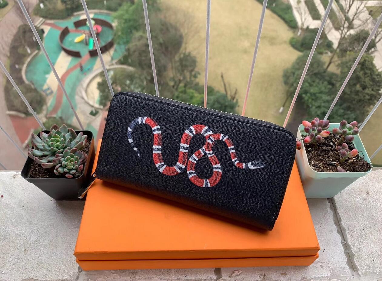 2022 Fashion Animal Designer Zipper Wallet Luxury Men's and Women's Leather Bag High Quality Classic Letter Coin Wallet Original Box Card Clip, Black bee
2022 Fashion Animal Designer Zipper Wallet Luxury Men's and Women's Leather Bag High Quality Classic Letter Coin Wallet Original Box Card Clip, Black bee