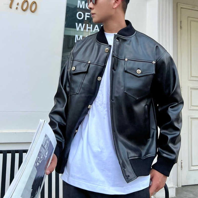 Hip hop college leather jacket mens sportswear vers designer baseball jackets medusa winter coat men women functional style black cardigan sweatshirt 
Hip hop college leather jacket mens sportswear vers designer baseball jackets medusa winter coat men women functional style black cardigan sweatshirt