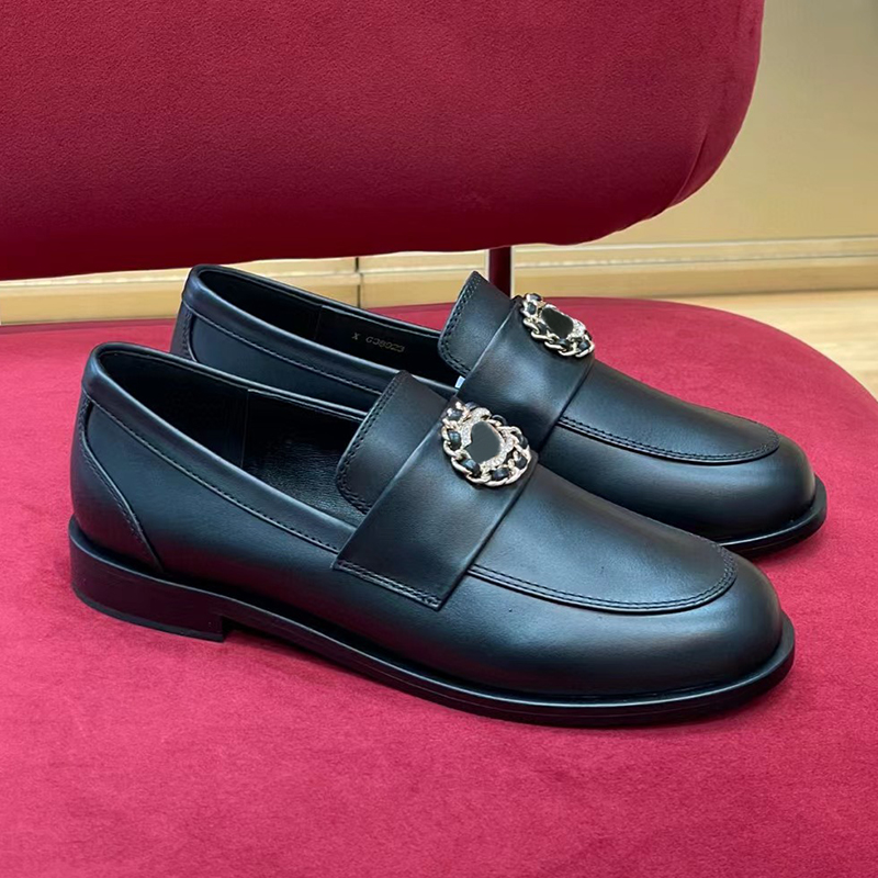 Dress Shoes Women's Leather Metal Buckle Decoration Small Fragrance Classic LoveShoes Outdoor Color Contrast Spning and Fall Casual Flat Shoes, Black
Dress Shoes Women's Leather Metal Buckle Decoration Small Fragrance Classic LoveShoes Outdoor Color Contrast Spning and Fall Casual Flat Shoes, Black