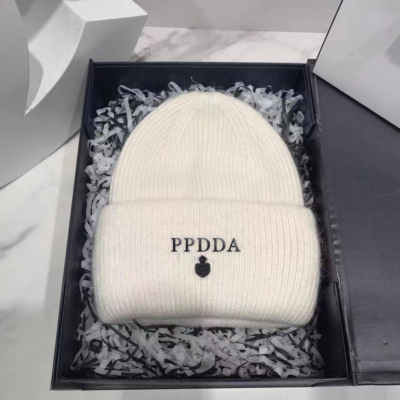 Luxury Knitted Hat Designer Beanie Cap Winter Unisex Cashmere Letter Skull hats Warm and Cold Ear Protection Outdoor Hat, 13
Luxury Knitted Hat Designer Beanie Cap Winter Unisex Cashmere Letter Skull hats Warm and Cold Ear Protection Outdoor Hat, 13