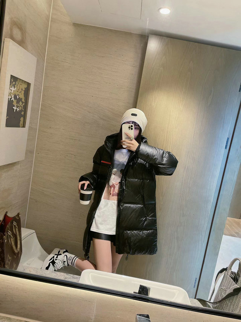 Winter Designer Mens north Down Jacket Quality Men Brown Puffer Jackets Hooded Thick Coats for Female Male Outerwear Parkas Winters Coat Asian size M-XXL
Winter Designer Mens north Down Jacket Quality Men Brown Puffer Jackets Hooded Thick Coats for Female Male Outerwear Parkas Winters Coat Asian size M-XXL