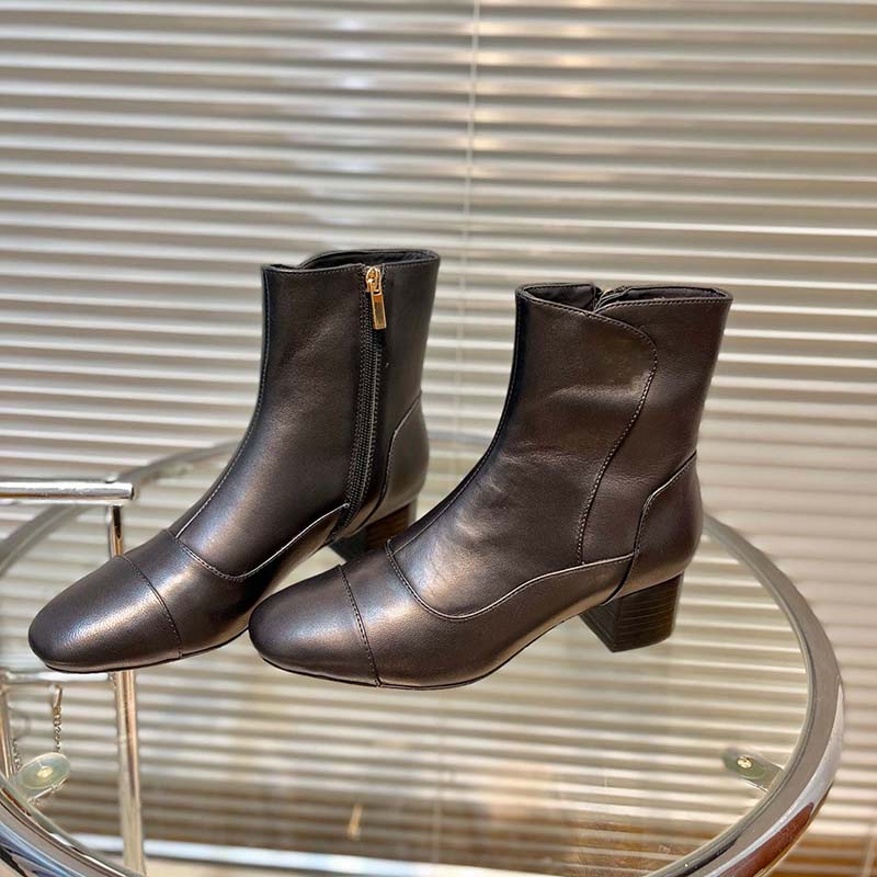 Ankle Ladies Short Boots Fashion Women Genuine Leather High Heeled Shoe Designer Martin Boot Zip Lambskin Shoes 35-40, Black
Ankle Ladies Short Boots Fashion Women Genuine Leather High Heeled Shoe Designer Martin Boot Zip Lambskin Shoes 35-40, Black