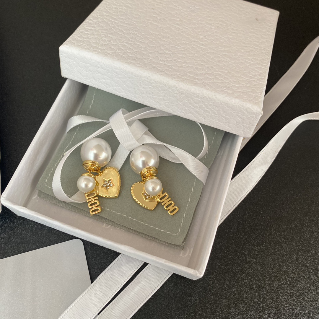 Fashion designer Pearl Love earrings Golden Wedding Gift for couples 925 silver earrings