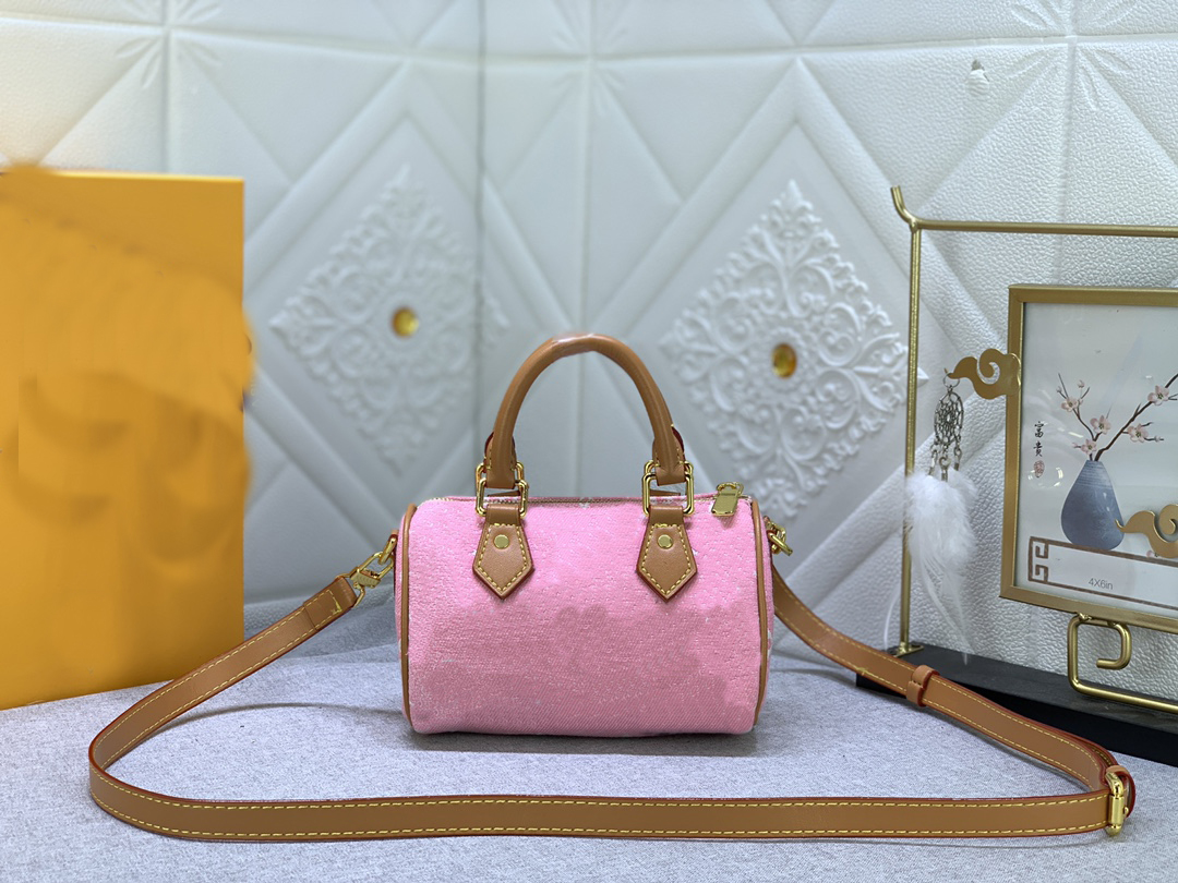 2022 Pillow Fashion Women cross body Bags Shoulder Top Handbags famous designers Zipper mini totes female Letter popular coin purse stars, 81213#denim blue
2022 Pillow Fashion Women cross body Bags Shoulder Top Handbags famous designers Zipper mini totes female Letter popular coin purse stars, 81213#denim blue