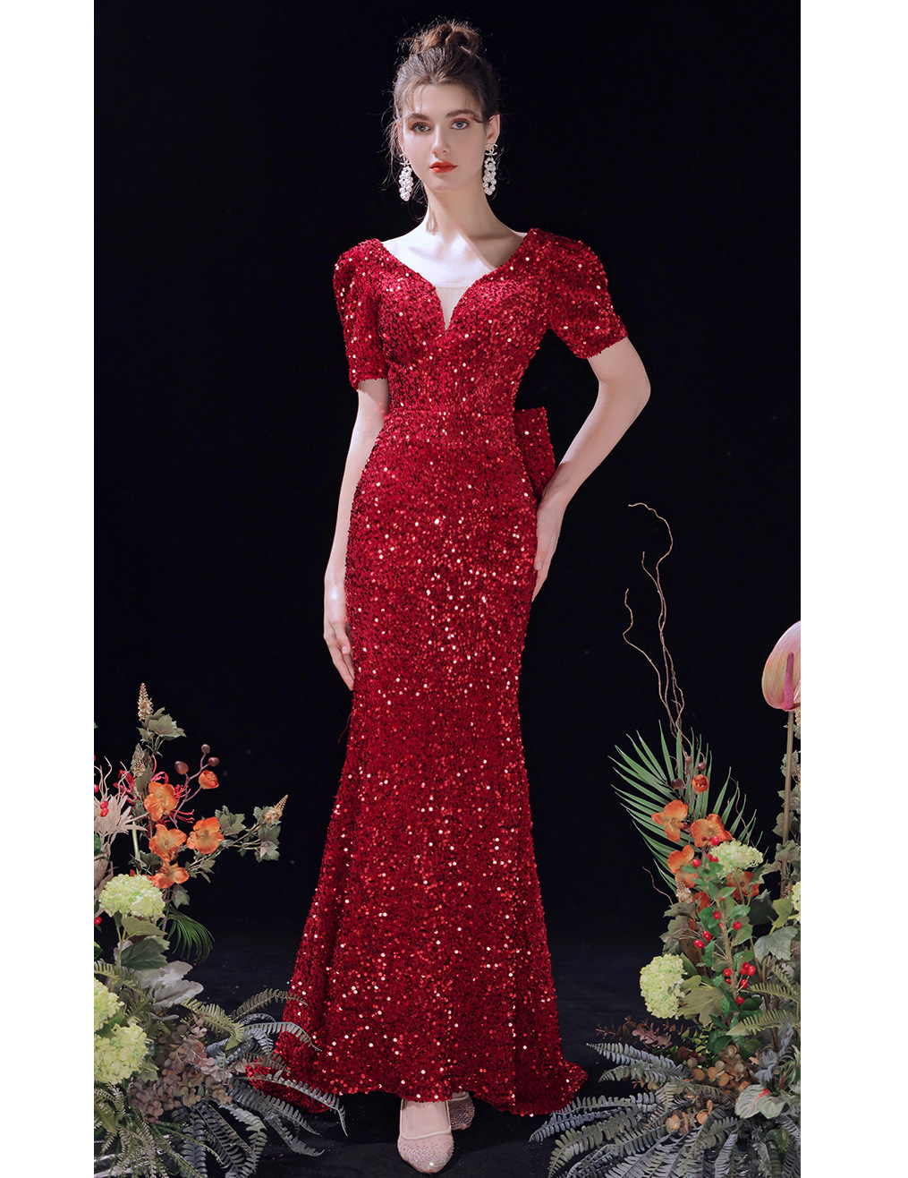 2023 Luxury V Neck Mermaid Evening Dresses Beadings Sequined red Christmas Prom Gowns Elegant Formal Dress pArty Gowns