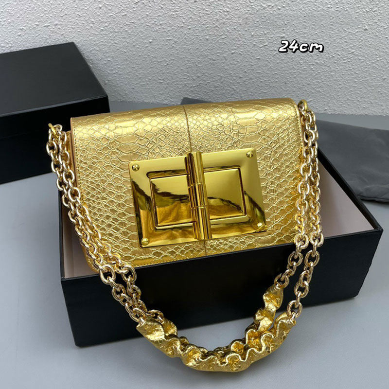 Women Luxury designer Shoulder Bag Large metal Chain Evening Bags crossbody Fashion Clutch purse Ladies handbag
Women Luxury designer Shoulder Bag Large metal Chain Evening Bags crossbody Fashion Clutch purse Ladies handbag