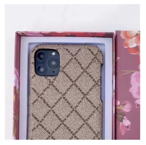 Fashion Designers Classic Stripe Phone Case For IPhone 14pro max 14plus 14 13promax Cases 13 12pro 11pro Xsmax Xr Phone Cover for samsung s23ultra s23 s22ultra s22, Style 1
Fashion Designers Classic Stripe Phone Case For IPhone 14pro max 14plus 14 13promax Cases 13 12pro 11pro Xsmax Xr Phone Cover for samsung s23ultra s23 s22ultra s22, Style 1