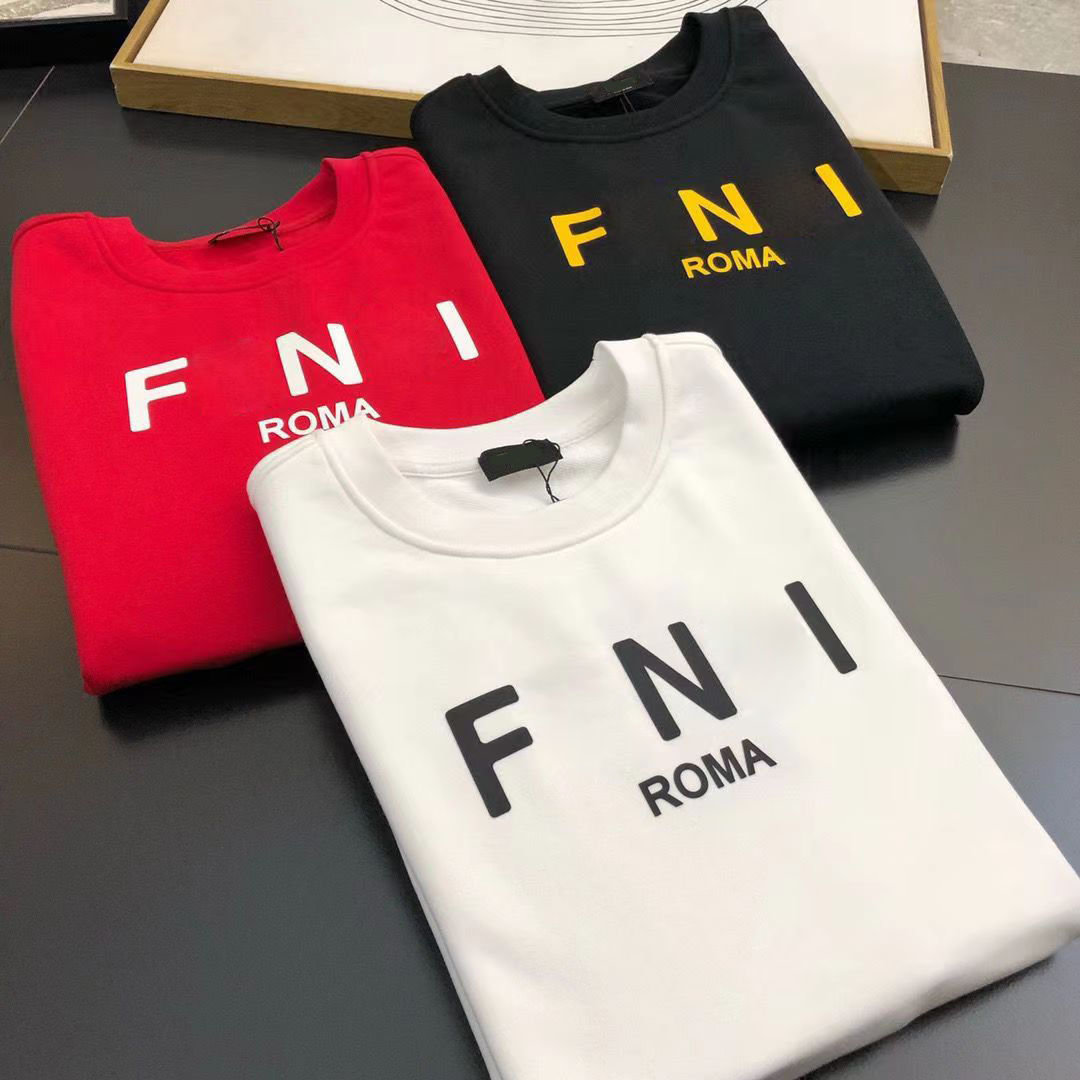 Men's Sweatshirts Europe and the United States Autumn and Winter new letter printing logo round neck pullover simple couple versatile M-5XL
Men's Sweatshirts Europe and the United States Autumn and Winter new letter printing logo round neck pullover simple couple versatile M-5XL