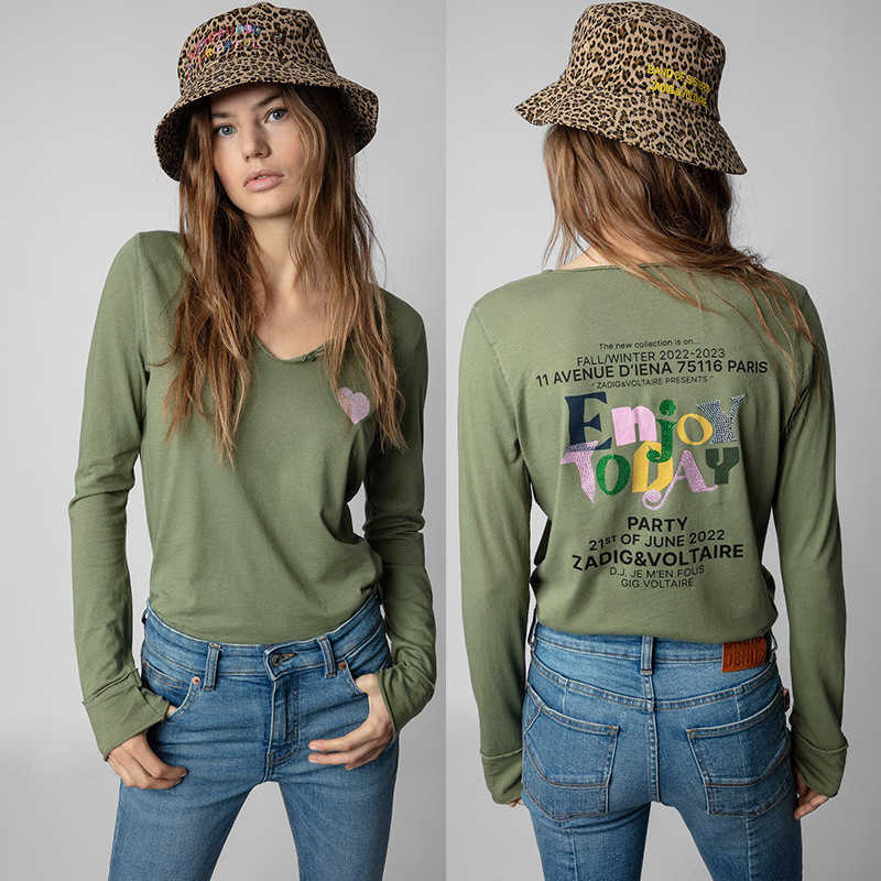 Zadig Voltaire Women Designer Tees English Letter Printing Love Hot Drill V-neck Cotton Long Sleeve T-shirt Fashion Shirts Tops, Army green
Zadig Voltaire Women Designer Tees English Letter Printing Love Hot Drill V-neck Cotton Long Sleeve T-shirt Fashion Shirts Tops, Army green