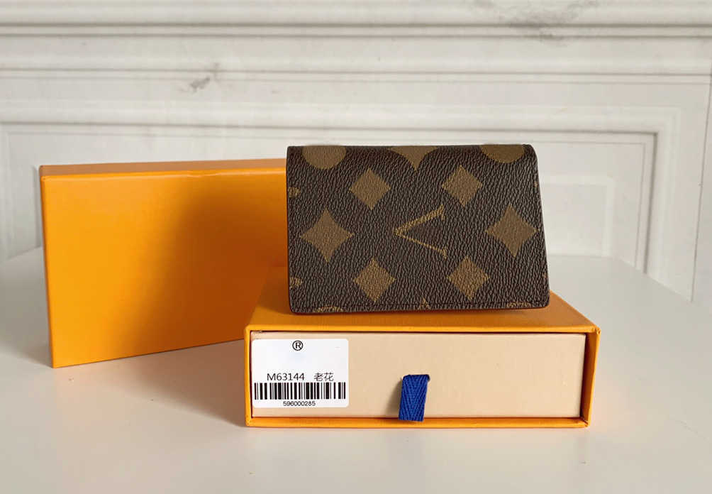 2022 Fashion flowers Luxurys wallets luxurys Mens Womens leather bags High Quality Classic Letters Key coin Purse Original Box Plaid card holder
2022 Fashion flowers Luxurys wallets luxurys Mens Womens leather bags High Quality Classic Letters Key coin Purse Original Box Plaid card holder