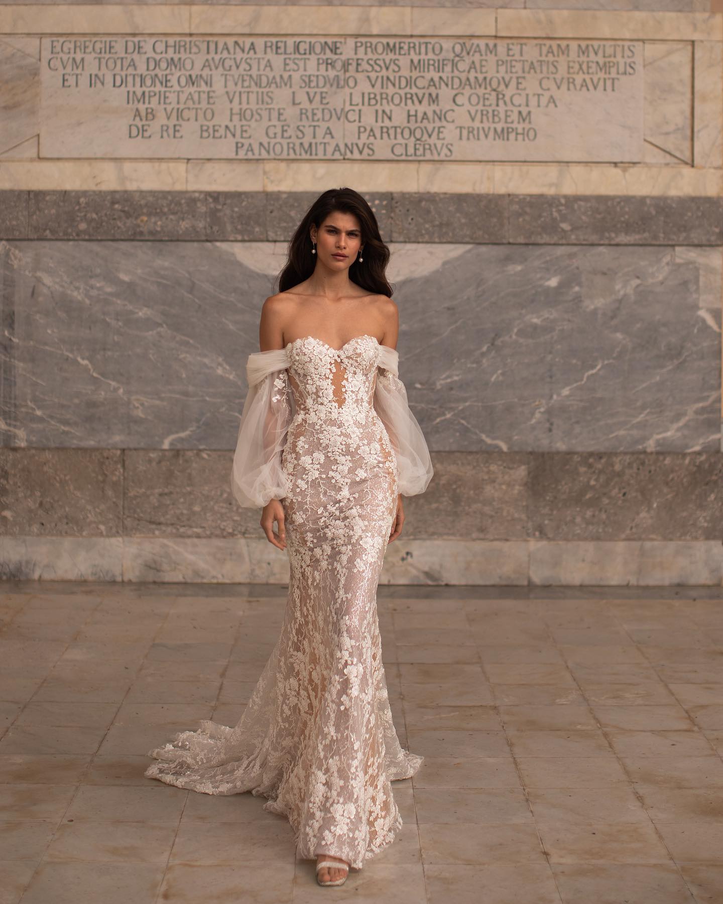 Eva Lendel Mermaid Lace Wedding Dress Off The Shoulder Lace-up Back Appliqued Beaded Bridal Gowns Long Sleeve robes de mariee