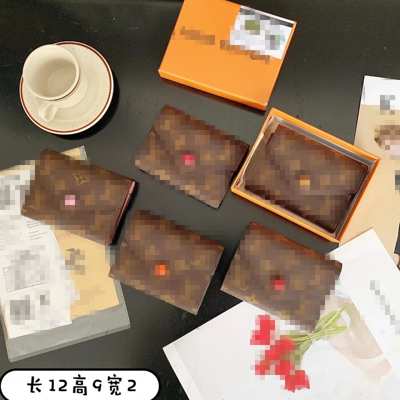 New Genuine leather women wallets Long short purses buttons luxury Brown flower Lady wallet Card Holders zipper pocket designer woman Bags With box, L8 rose long-style 
New Genuine leather women wallets Long short purses buttons luxury Brown flower Lady wallet Card Holders zipper pocket designer woman Bags With box, L8 rose long-style