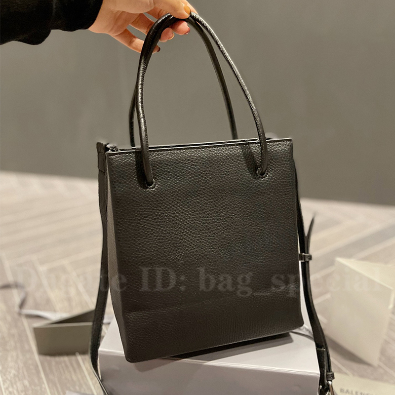 Fashion Designer Shoulder Bags Women Mini Totes Temperament Handbag Casual Cross Body Coin Pocket Leather Clutch Bag 2 Colors, Extra shipping fee we ship nothing
Fashion Designer Shoulder Bags Women Mini Totes Temperament Handbag Casual Cross Body Coin Pocket Leather Clutch Bag 2 Colors, Extra shipping fee we ship nothing