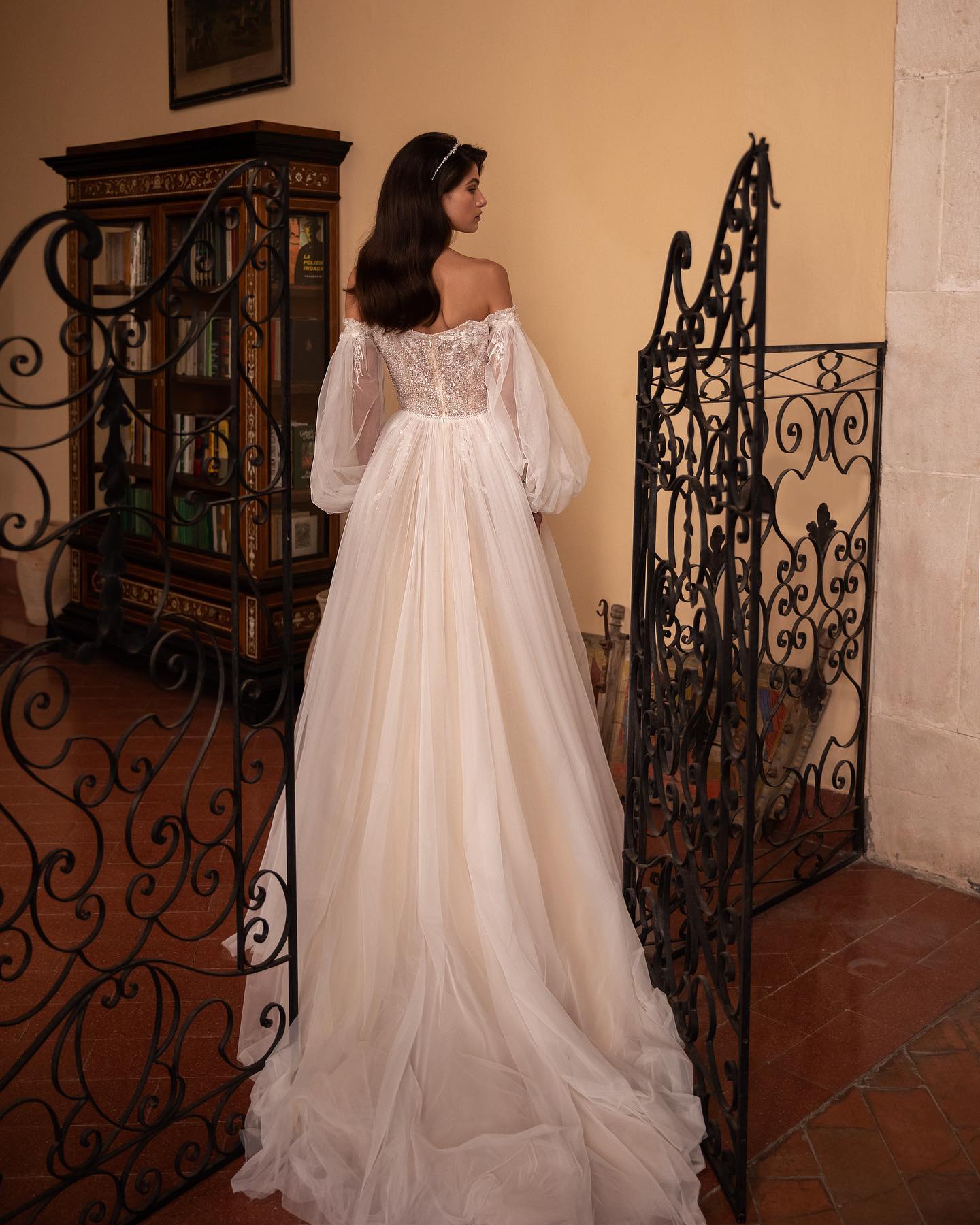 Eva Lendel 2023 Lace Wedding Dress Appliqued Bohemian Off The Shoulder Long Sleeve Bridal Gowns Beaded Boho Tulle vestido de novia