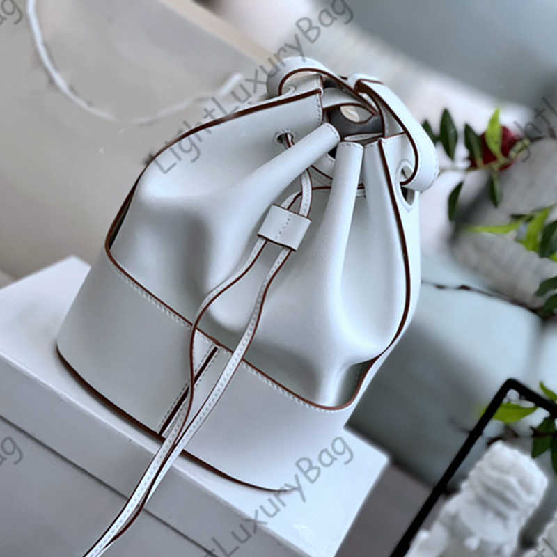 Bucket Crossbody For Women Black Shoulder Bag Designer Leather Wallet Quality Classic Famous Brand Shopping Purses 220814
Bucket Crossbody For Women Black Shoulder Bag Designer Leather Wallet Quality Classic Famous Brand Shopping Purses 220814