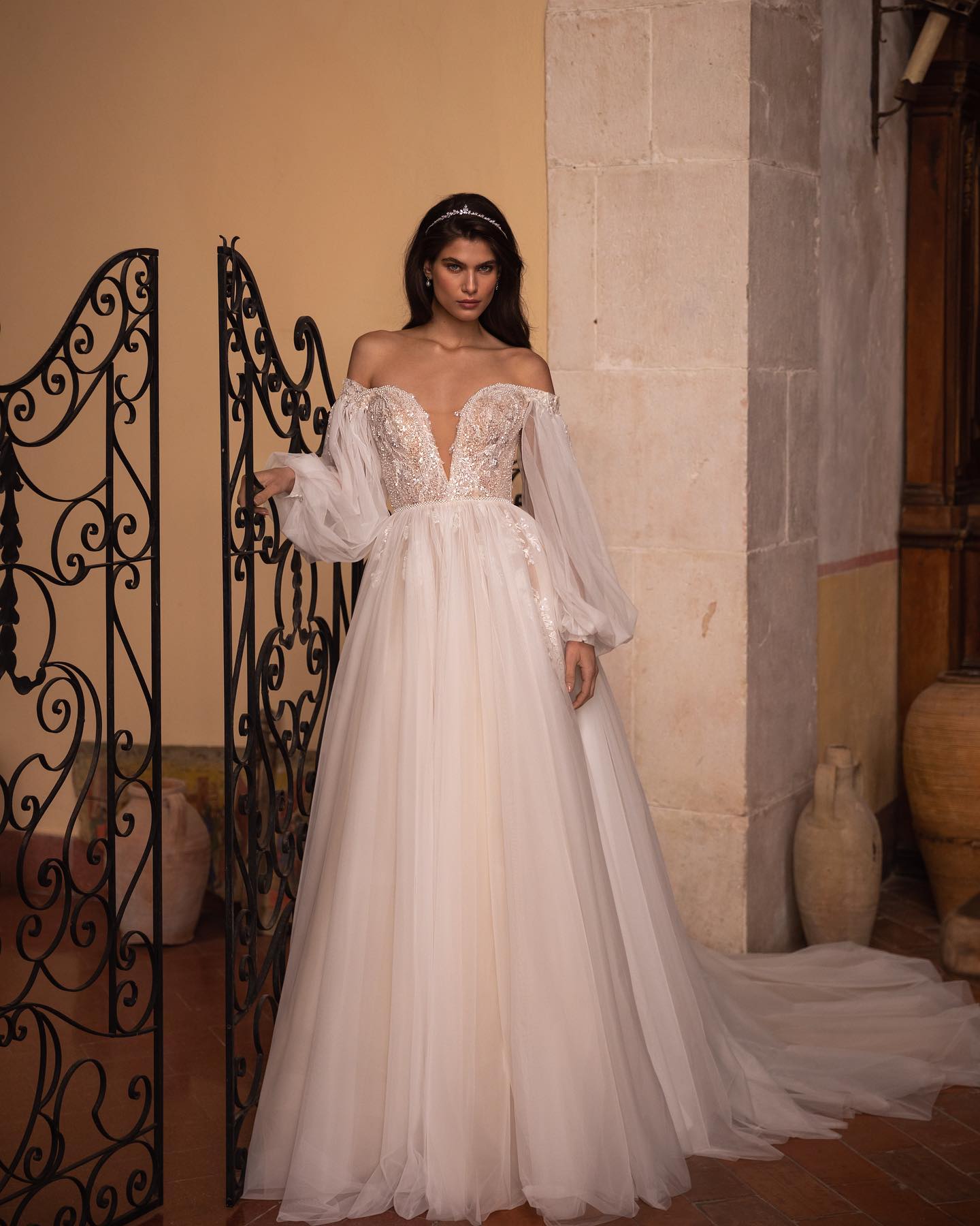 Eva Lendel 2023 Lace Wedding Dress Appliqued Bohemian Off The Shoulder Long Sleeve Bridal Gowns Beaded Boho Tulle vestido de novia