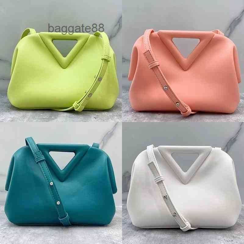 Bags Classic Bottegass Designer Handbags Venetas Triangle Bag Inverted 2023 Clip Package Candy Color Cloud Messenger Leather Hand Dumplings, Wild duck green
Bags Classic Bottegass Designer Handbags Venetas Triangle Bag Inverted 2023 Clip Package Candy Color Cloud Messenger Leather Hand Dumplings, Wild duck green