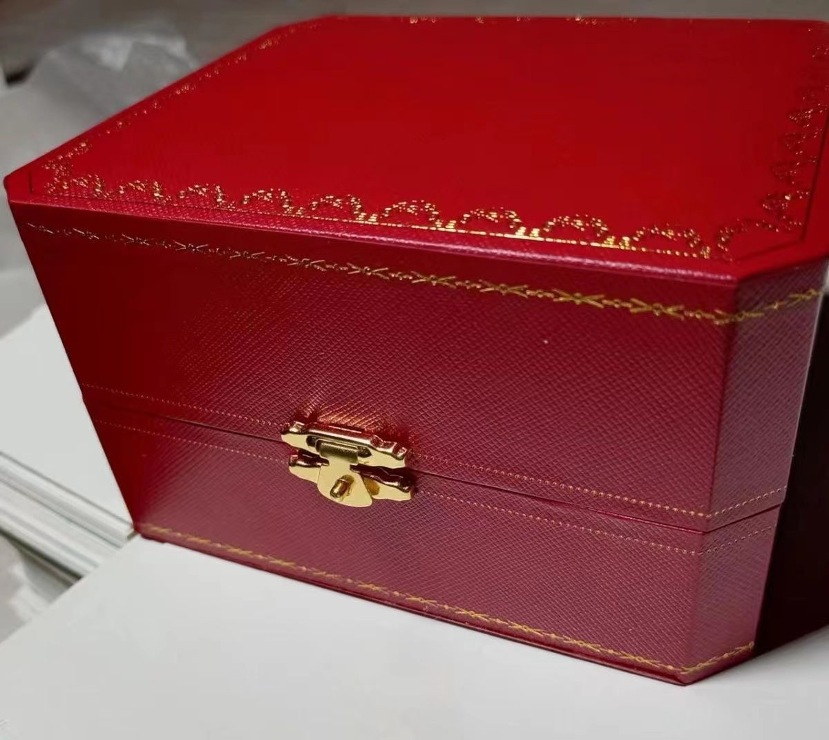 Designer Watch Boxes & Case Retro Watches Classic red Maxi Dial Movement Mechanical Automatic Mens Watches
Designer Watch Boxes & Case Retro Watches Classic red Maxi Dial Movement Mechanical Automatic Mens Watches