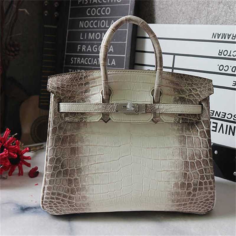 Designers Handbags Birkin Bags Designer Bag 25cm Himalayan Himalaya France Hcp Foggy Crocodile Pure Hand Sewn Large Capacity Ayw Classical Larger, Sky blue
Designers Handbags Birkin Bags Designer Bag 25cm Himalayan Himalaya France Hcp Foggy Crocodile Pure Hand Sewn Large Capacity Ayw Classical Larger, Sky blue