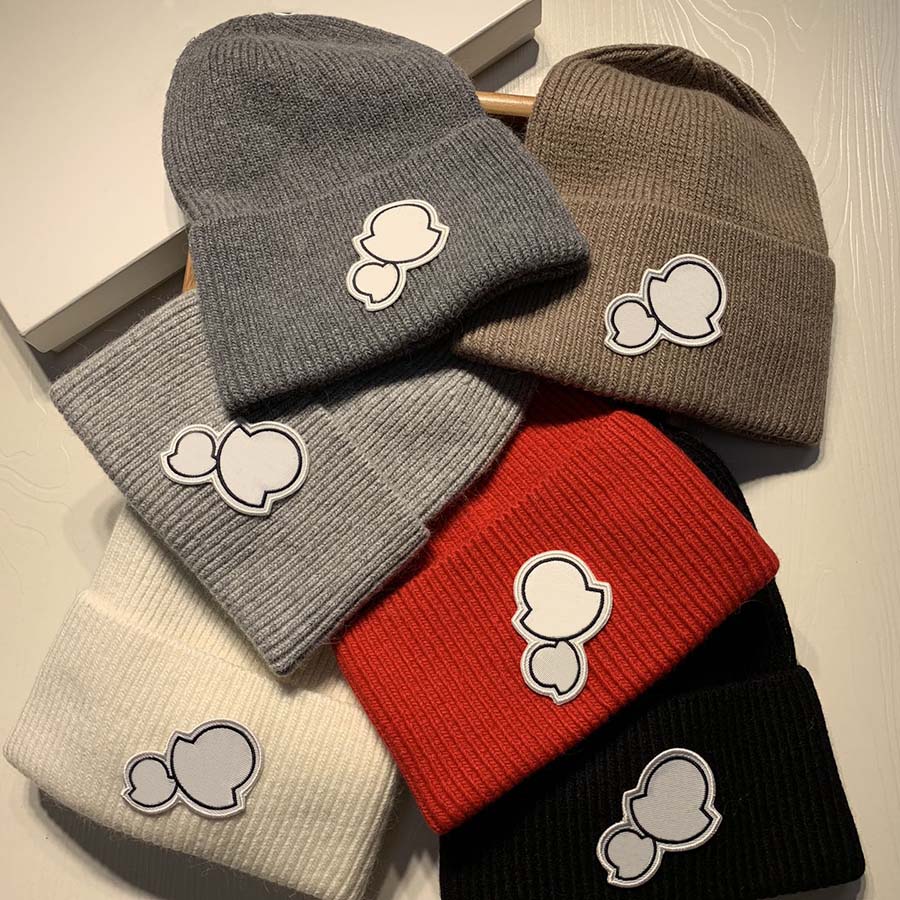 Beanie Knitted Hat Cap Designer Skull Caps Winter Hats Warm 6 Color for Man Woman, C1
Beanie Knitted Hat Cap Designer Skull Caps Winter Hats Warm 6 Color for Man Woman, C1