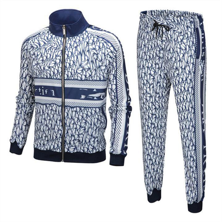2022 New Designers Tracksuit Men Sweat Suits Autumn Winter jogging hoodie fleece Mens Jogger Jacket Pants Sets Sporting woman Fashion top Coat VM50
2022 New Designers Tracksuit Men Sweat Suits Autumn Winter jogging hoodie fleece Mens Jogger Jacket Pants Sets Sporting woman Fashion top Coat VM50