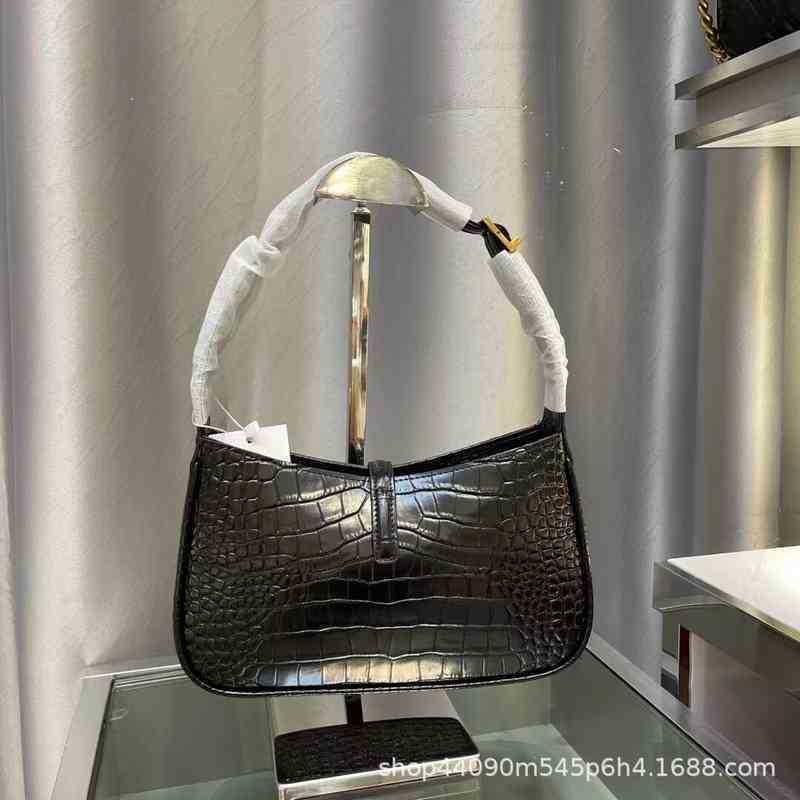 Designer Luxury Women Bag YYSL Handbags Totes Bags womens Crossbody Handbag Loulou YSLitys Fashion Capacity Versatile Shoulder Pursest Quality 6E9S, No bag
Designer Luxury Women Bag YYSL Handbags Totes Bags womens Crossbody Handbag Loulou YSLitys Fashion Capacity Versatile Shoulder Pursest Quality 6E9S, No bag