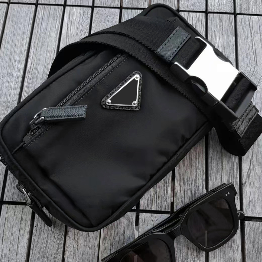 Luxurys Designers 5A quality Waistpacks fashion belt waist bag bum bag bumbag chest Sport Outdoor Packs strap Genuine Leather pochette tote purse Recycled Nylon
Luxurys Designers 5A quality Waistpacks fashion belt waist bag bum bag bumbag chest Sport Outdoor Packs strap Genuine Leather pochette tote purse Recycled Nylon