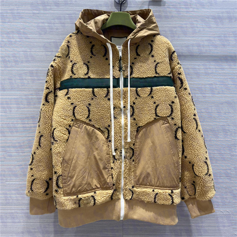 Lamb Fleece Womens Hooded Jackets Coat Classic Letter Fashion Windbreaker Winter Warm Hoodies Coats Women Designer Clothing, Extra shipping/no ship
Lamb Fleece Womens Hooded Jackets Coat Classic Letter Fashion Windbreaker Winter Warm Hoodies Coats Women Designer Clothing, Extra shipping/no ship