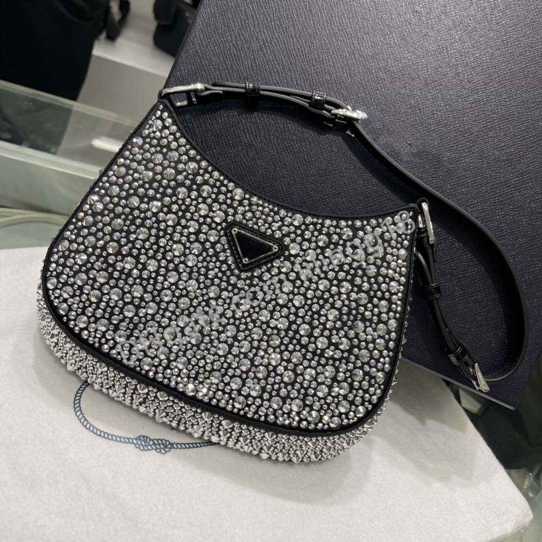 High quality unique Designer diamond Bag Handbag Ladies Cross Body Shoulder Bags Clutch designers Wallet totes Luxury armpit Subaxillary handbags Pur, Original box
High quality unique Designer diamond Bag Handbag Ladies Cross Body Shoulder Bags Clutch designers Wallet totes Luxury armpit Subaxillary handbags Pur, Original box