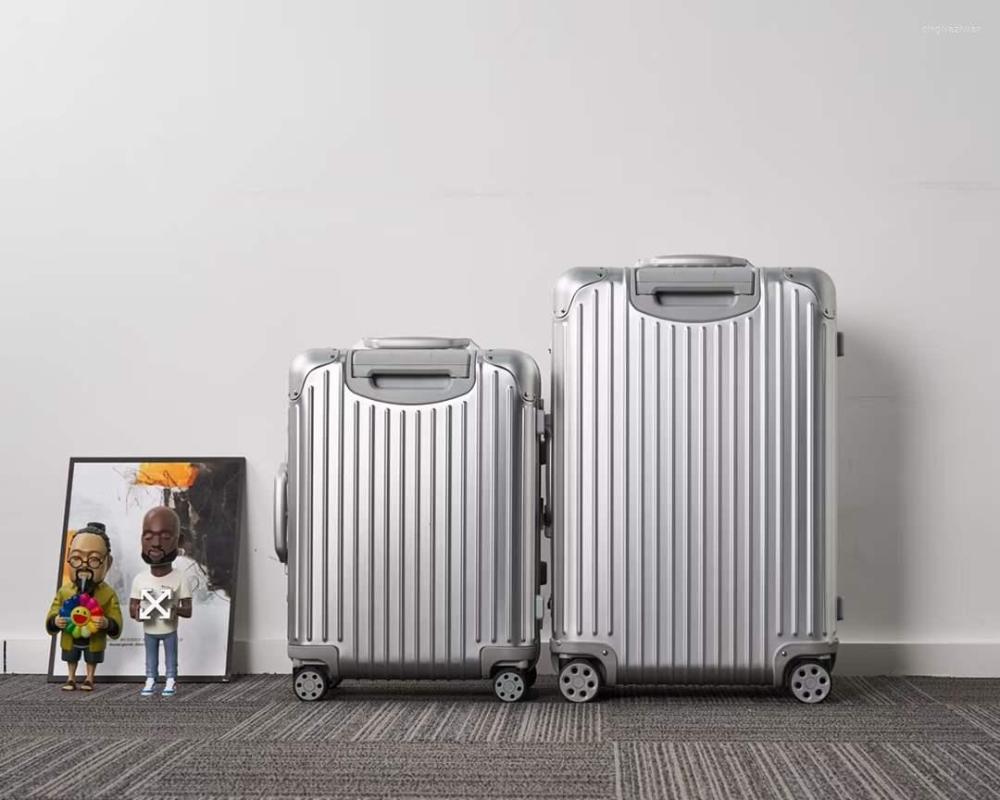 Jewelry Tray Silver Germany Suitcases Cabin Luggage Trolley Rolling Trunks Box For Business TripsJewelry RMW
Jewelry Tray Silver Germany Suitcases Cabin Luggage Trolley Rolling Trunks Box For Business TripsJewelry RMW