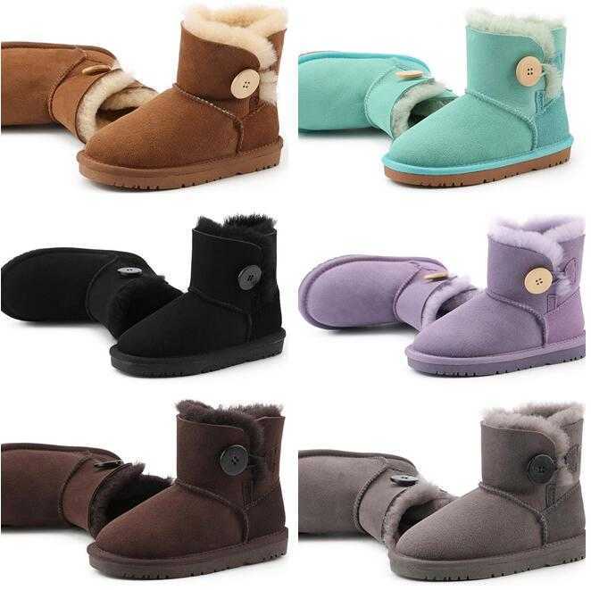 2022 Top quality AUS U5991 Button short baby boy girl kids snow boots Sheepskin soft keep warm boots Beautiful Christmas birthday gifts 5991GU, With logo choose you like photo
2022 Top quality AUS U5991 Button short baby boy girl kids snow boots Sheepskin soft keep warm boots Beautiful Christmas birthday gifts 5991GU, With logo choose you like photo