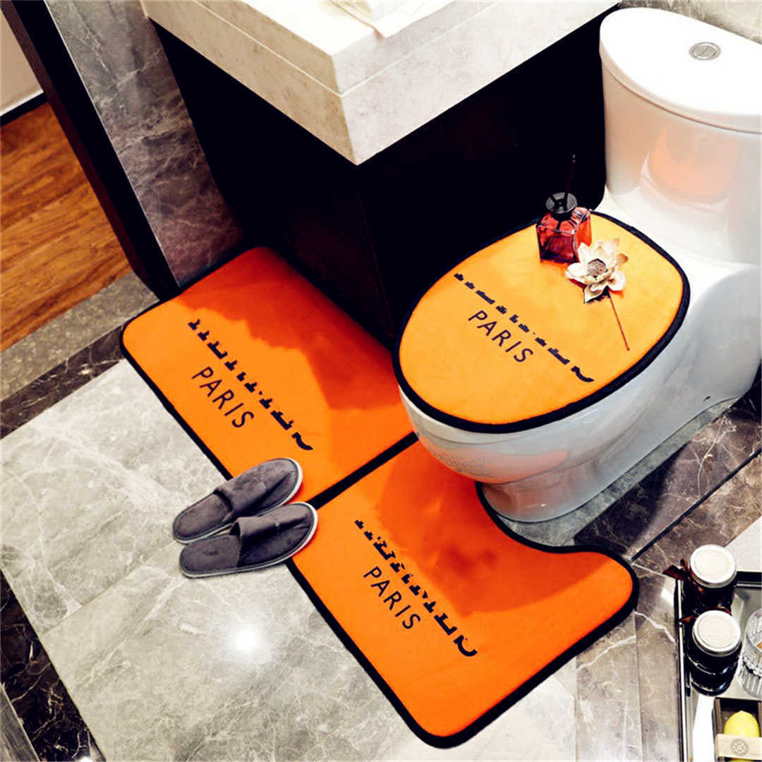 3 Bath Mat Piece Set Classical Pattern Toilet Cover Foot Pad Non-slip Absorbent Bathroom Door Mats Flannel Soft Bathr Rug Carpet
3 Bath Mat Piece Set Classical Pattern Toilet Cover Foot Pad Non-slip Absorbent Bathroom Door Mats Flannel Soft Bathr Rug Carpet