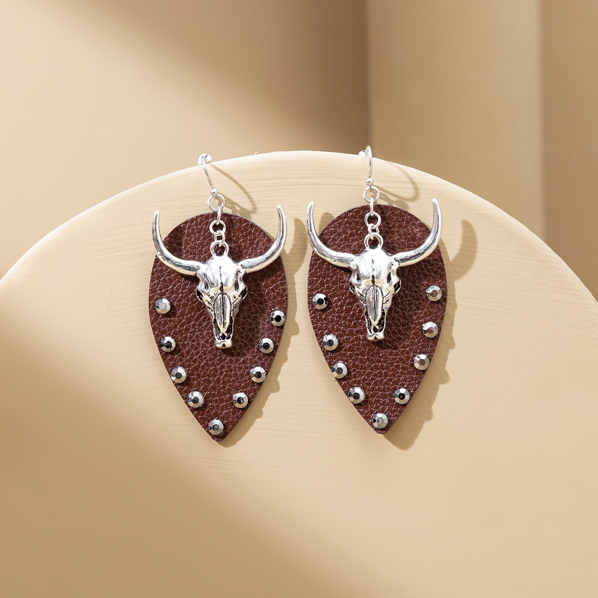 S3275 Dangle Western Cowboy Earrings For Women Cow Head Pendant Rhinestone Exotic Style PU Leather Earrings