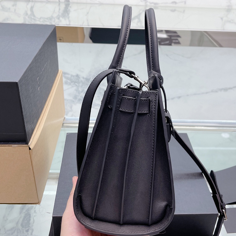 Organ Tote women's crossbody handbags Designer Bag Sac De Jour Shoulder Bags 26cm 22 Cm Crocodile Grain Calfskin With Lock Hasp Black Handbag