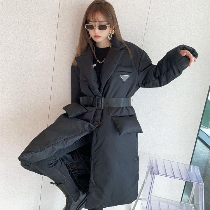 22ss Winter Prads Jacket Womens Down Parkas Long Pradas Coat Puffer Women Jackets With Letter Budge Warm Coats Designers Lapel Large Pockets Fashion Outerwear
22ss Winter Prads Jacket Womens Down Parkas Long Pradas Coat Puffer Women Jackets With Letter Budge Warm Coats Designers Lapel Large Pockets Fashion Outerwear
