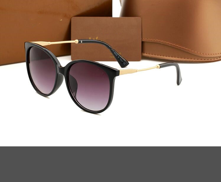 Sunglasses Men Women Eyeglasses Outdoor Shades PC Frame Fashion Classic Lady Sun glasses Mirrors for Woman
Sunglasses Men Women Eyeglasses Outdoor Shades PC Frame Fashion Classic Lady Sun glasses Mirrors for Woman