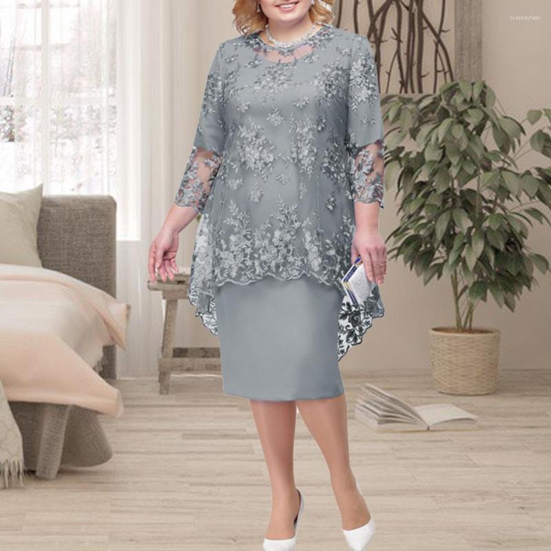 Plus Size Dresses Elegant Dress Attractive Soft Texture Lady Embroidery Lace 3/4 Sleeve Evening For Party, Sky blue
Plus Size Dresses Elegant Dress Attractive Soft Texture Lady Embroidery Lace 3/4 Sleeve Evening For Party, Sky blue