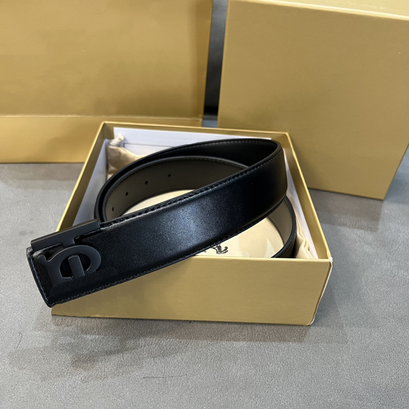 Belts designers Luxurys belt solid color with trendy Business metal buckle belt fashion casual versatile womanbelt Material Leather Width 3.5cm very good, As pics
Belts designers Luxurys belt solid color with trendy Business metal buckle belt fashion casual versatile womanbelt Material Leather Width 3.5cm very good, As pics