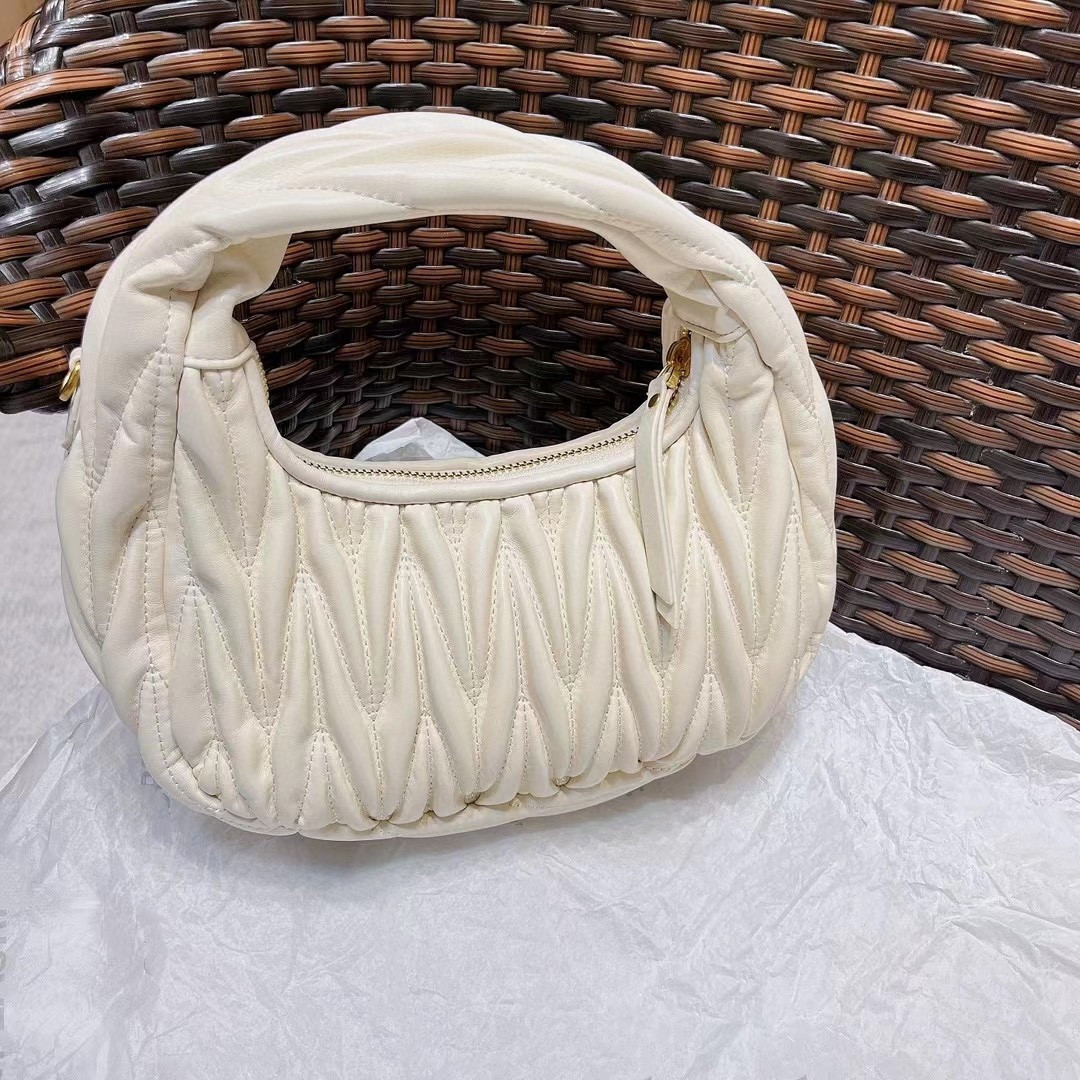 miu bag Miu Wander Matelasse Nappa Leather Mini Hobo Bags Shoulder Bag Designer Luxury Crossbody Handbag Women Wallet 39EC
miu bag Miu Wander Matelasse Nappa Leather Mini Hobo Bags Shoulder Bag Designer Luxury Crossbody Handbag Women Wallet 39EC