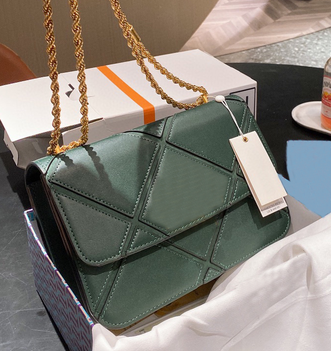 Luxury Designer bag Shoulder Handbags T Quality High Fashion women wallets Clutch totes CrossBody cowhide chain Organ bags Ladies purse 5A Flap handbag with logo, No bags
Luxury Designer bag Shoulder Handbags T Quality High Fashion women wallets Clutch totes CrossBody cowhide chain Organ bags Ladies purse 5A Flap handbag with logo, No bags