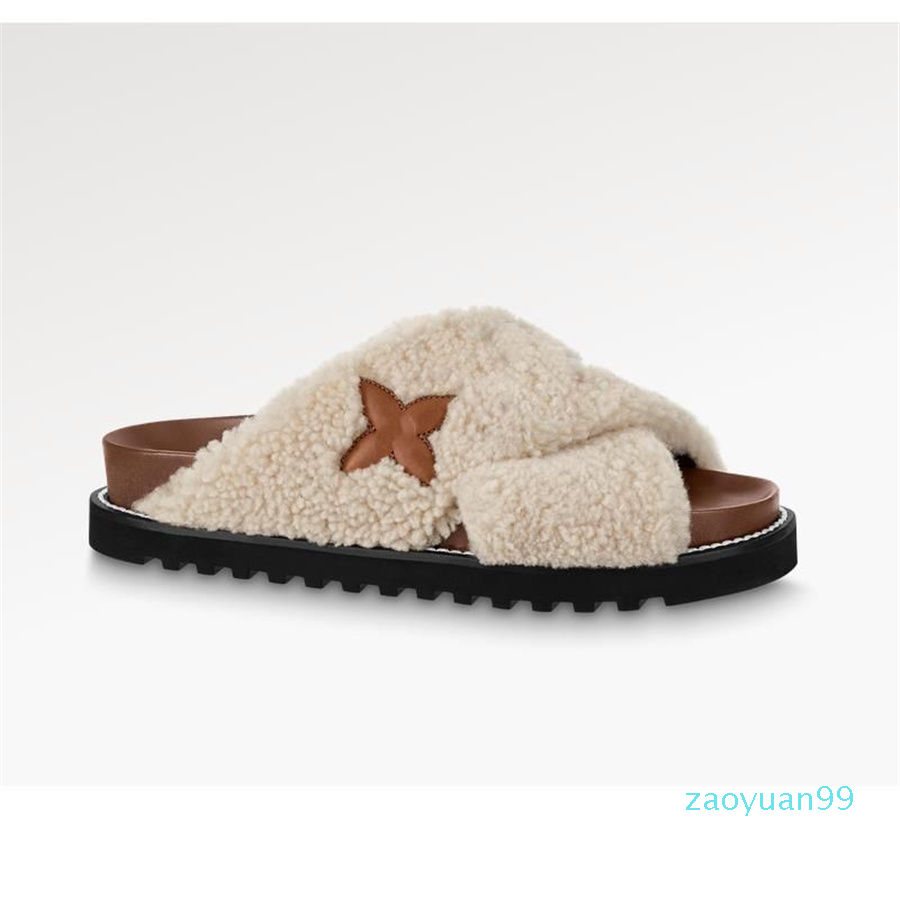 Fashion Casual Shoes Winter Paseo Flat Bottom Comfortable Mule Indoor Women's Wool Warm Sandals Pattern Rubber Outsole, #4 
Fashion Casual Shoes Winter Paseo Flat Bottom Comfortable Mule Indoor Women's Wool Warm Sandals Pattern Rubber Outsole, #4