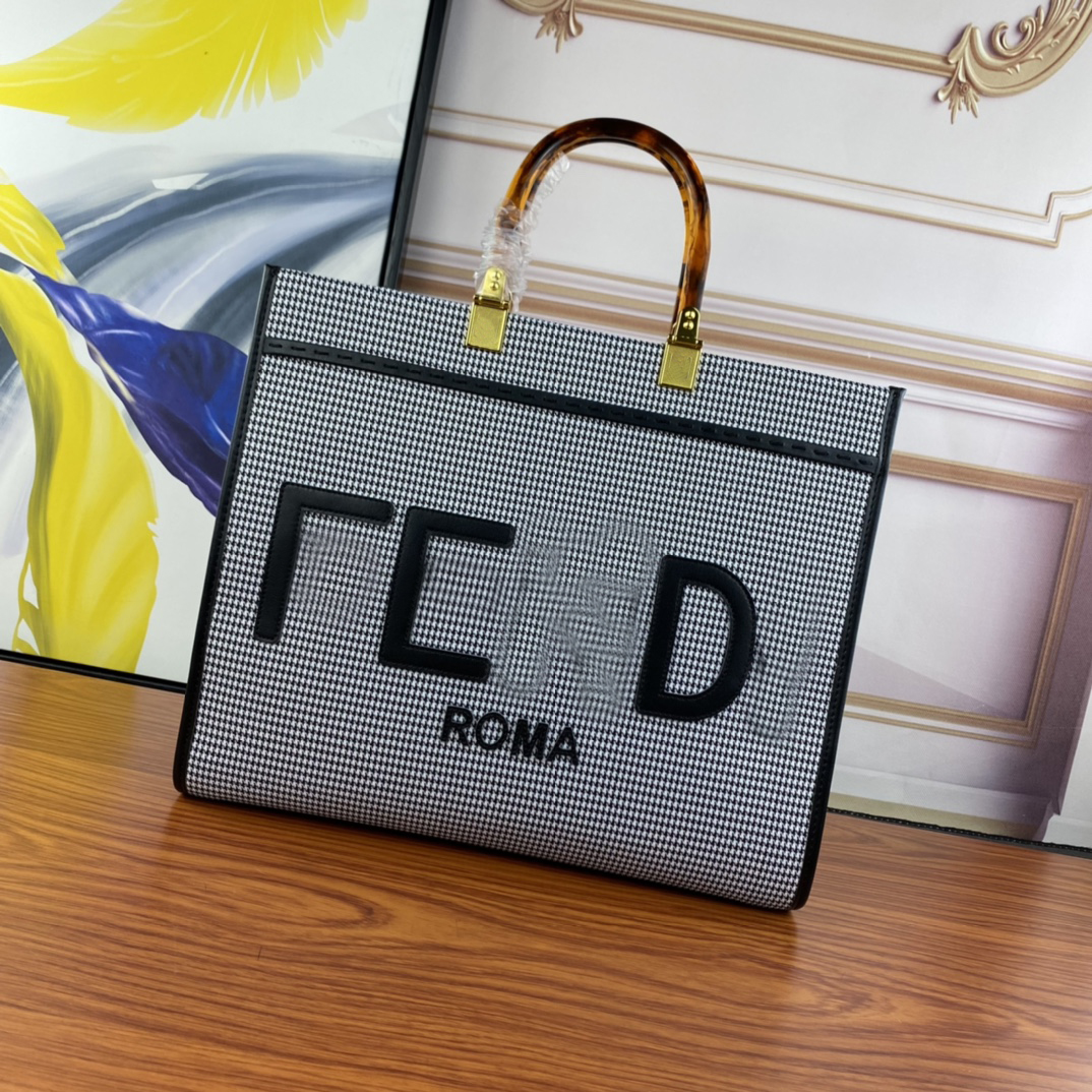 7A Designer Sunshine Cloth Material Totes with Leather Lining Resin Handle One Shoulder Strap
7A Designer Sunshine Cloth Material Totes with Leather Lining Resin Handle One Shoulder Strap