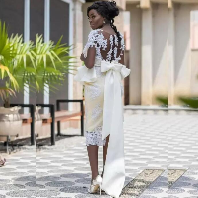 Plus Size Lace Mother Of The Bride Dresses Sheer Neck Appliques Short Sleeve Bridal Gowns Tea Length African 2023 Wedding Guest Dress