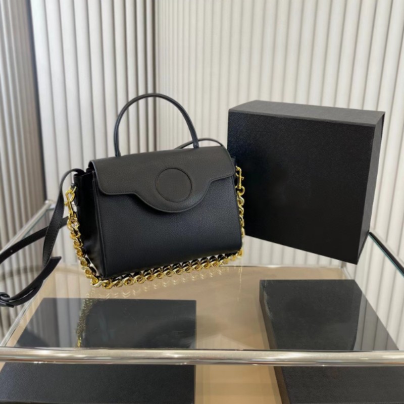 23 La medusa Handbag Designer Chain Luxury one-shoulder crossbody Classic style in 6 colors, Black
23 La medusa Handbag Designer Chain Luxury one-shoulder crossbody Classic style in 6 colors, Black