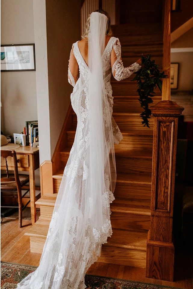 V Neck Open Back Mermaid Wedding Dresses Lace champagne lining Long Sleeve Vintage Boho country Bridal Gowns