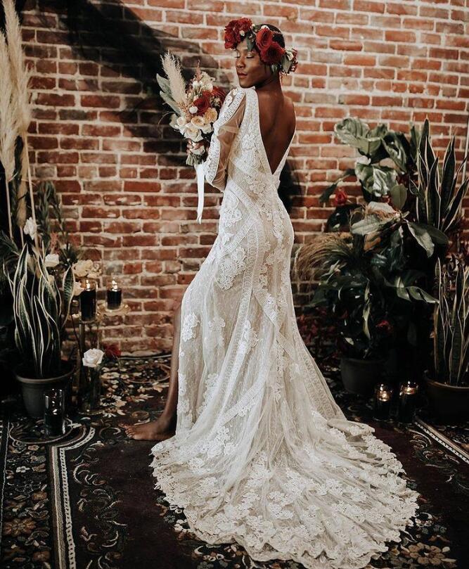 V Neck Open Back Mermaid Wedding Dresses Lace champagne lining Long Sleeve Vintage Boho country Bridal Gowns