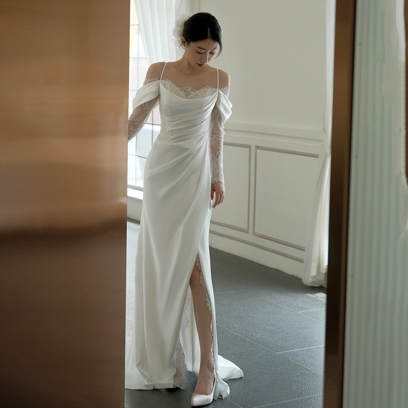 Korean Boho Lace And Satin A-Line Wedding Dress Sexy Spaghetti Side Split Long Sleeves Elegant Bridal Gowns Simple Corset Ivory Robe De Mariee 2023