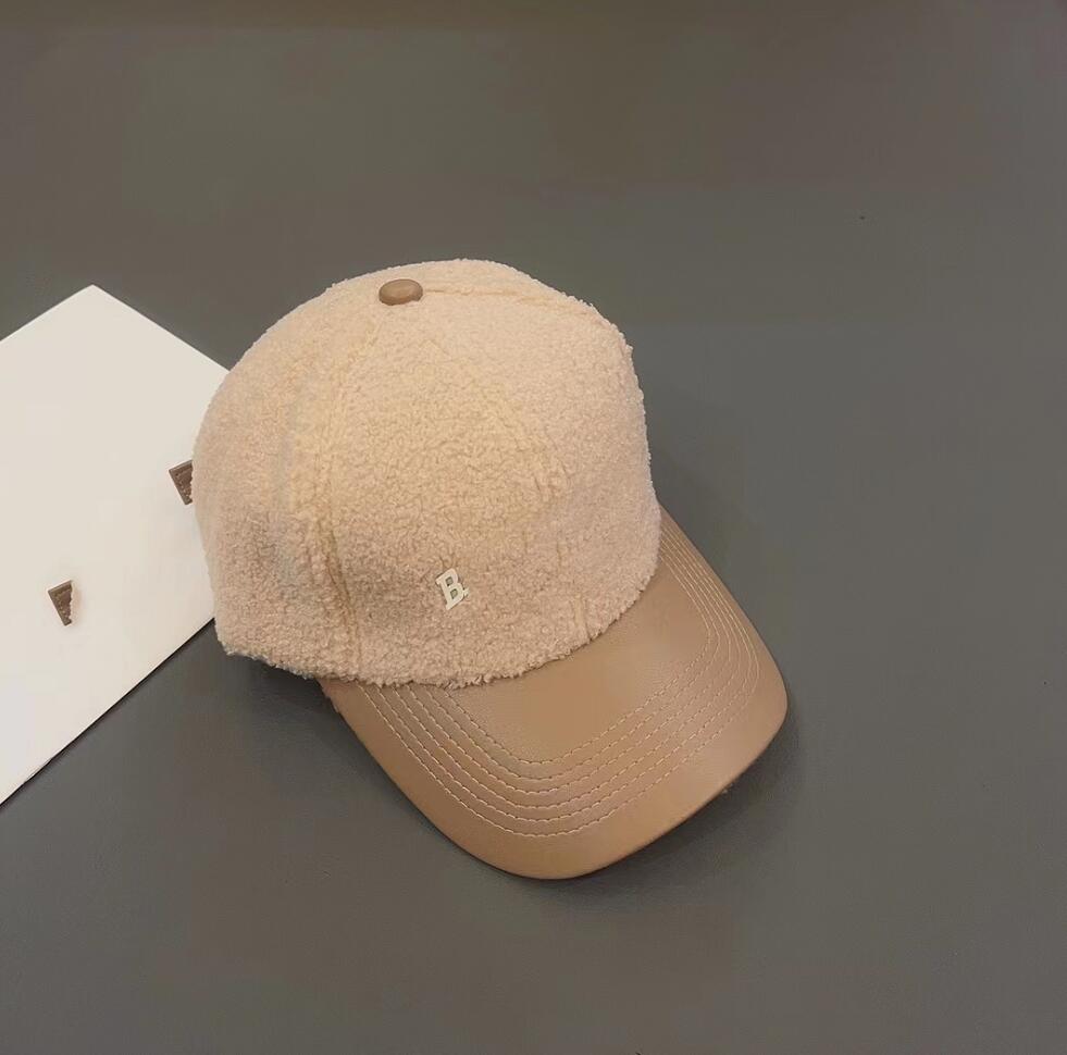 Lamb Wool Leather Splice Ball Caps for Men Women's Winter Woolen Peaked Cap Leisure Sports Hat Classic Couples Gift Accessories Baseball Hat, This link is not sold separately
Lamb Wool Leather Splice Ball Caps for Men Women's Winter Woolen Peaked Cap Leisure Sports Hat Classic Couples Gift Accessories Baseball Hat, This link is not sold separately